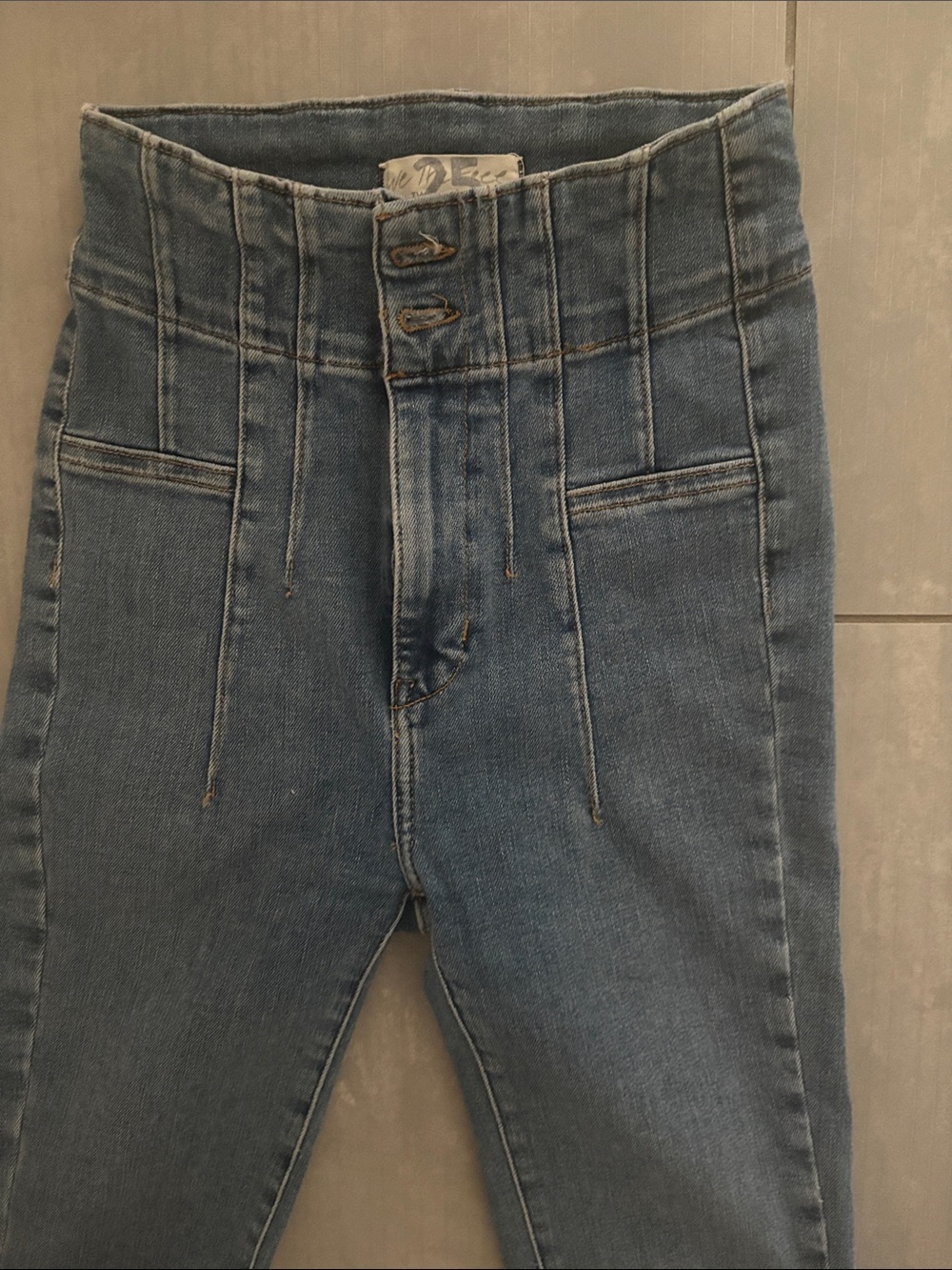 Free People WE THE FREE Jayde High-Waist Flared Jeans in Dark Blue - Picture 5 of 5